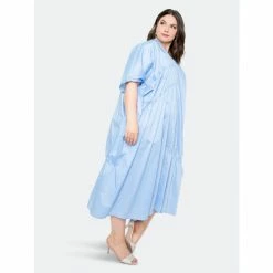 Buxom Couture Voluminous Poplin Maxi Dress Dresses & Jumpsuits Light Blue -Nike Shop unnamed file 256