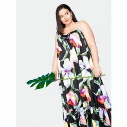 Buxom Couture Floral Voluminous Maxi Dress Dresses & Jumpsuits Floral Print